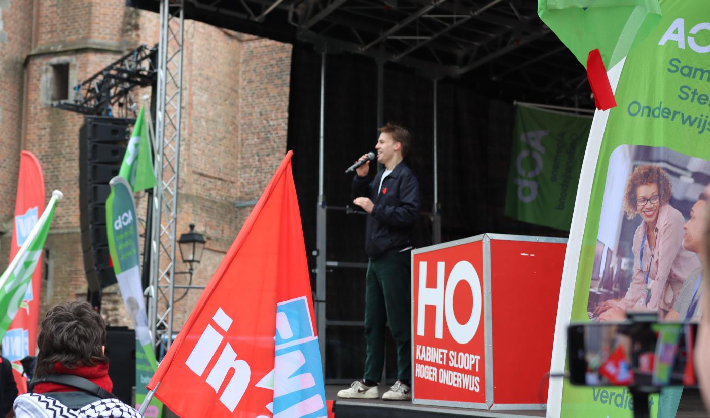 staking foto DUB staking foto DUB